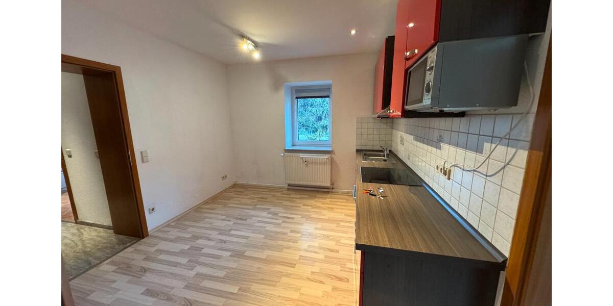 Erdgeschoßwohnung Droyßig - 2 Zimmer, 60 m&sup2;, 368&euro; | Angebot:26001817