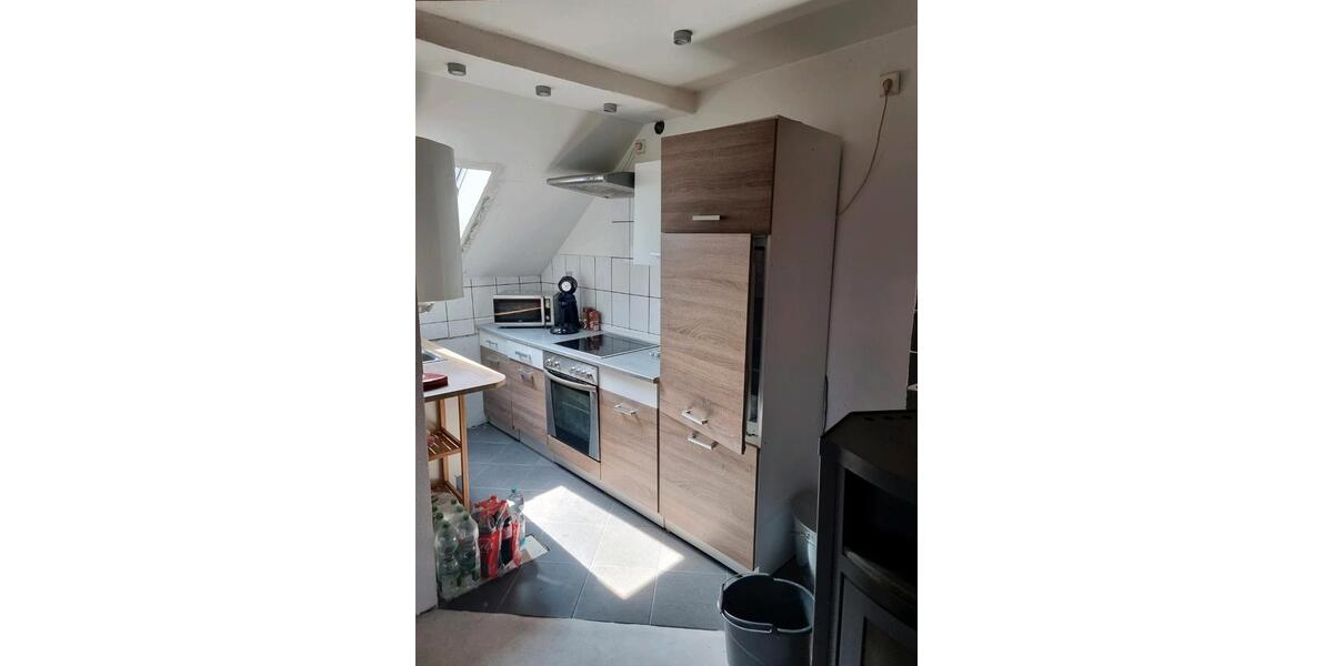 Dachgeschoßwohnung Berlin Tempelhof-Schöneberg - 2 Zimmer, 45 m&sup2;, 340&euro; | Angebot:25396883