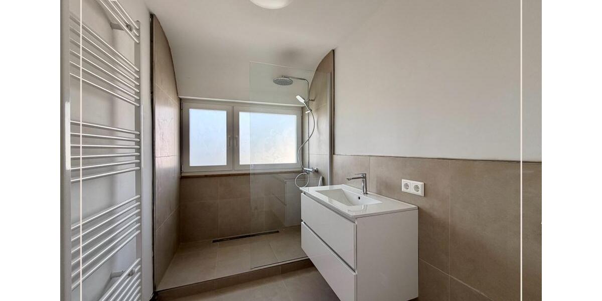 Etagenwohnung Stuttgart Bad Cannstatt - 3 Zimmer, 81 m&sup2;, 1.290&euro; | Angebot:26649386