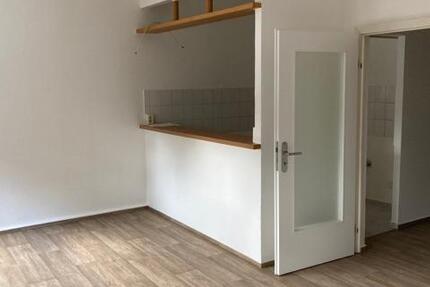 Wohnung Dessau-Roßlau Dessau - 1 Zimmer, 35 m&sup2;, 218&euro; | Angebot:25084911