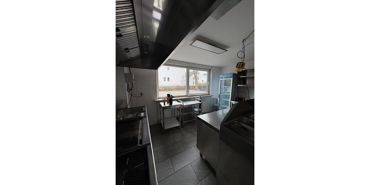 Gewerbeobjekt Erlangen Bruck - 2.100&euro; | Angebot:26044619