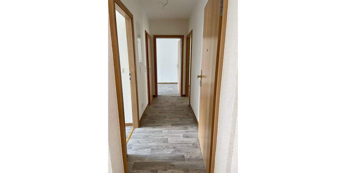 Etagenwohnung Meißen - 3 Zimmer, 58 m&sup2;, 406&euro; | Angebot:25662563