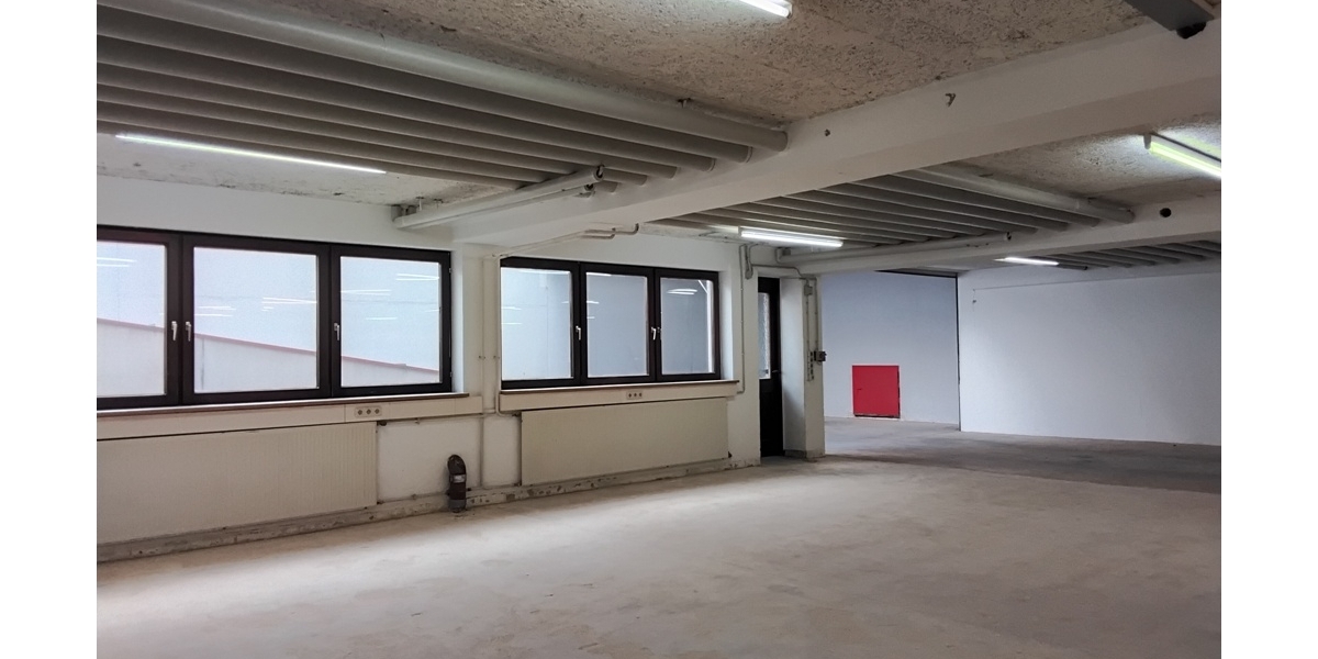 Ausstellung Verkaufsfläche in Sauerlach, optional mit Lager Produktionsfläche - Gewerbeobjekt Sauerlach | Angebot:26877232