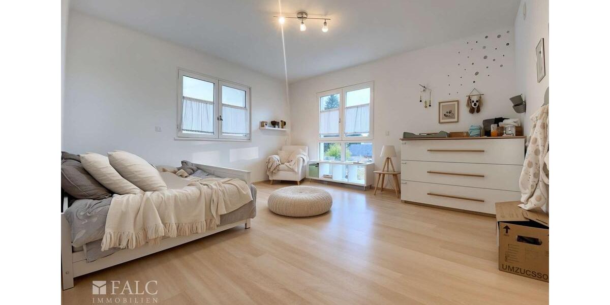 Einfamilienhaus Hennef (Sieg) - 4.5 Zimmer, 147 m&sup2;, 1.850&euro; | Angebot:23879451