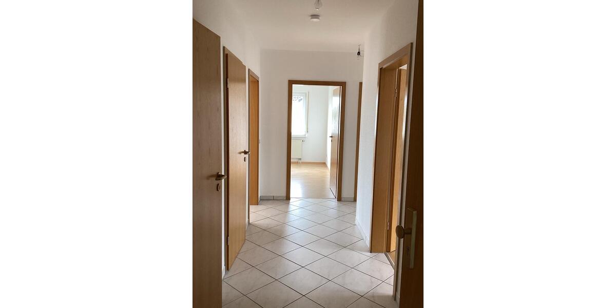 Etagenwohnung Brechen - 4 Zimmer, 93 m&sup2;, 1.000&euro; | Angebot:26598393