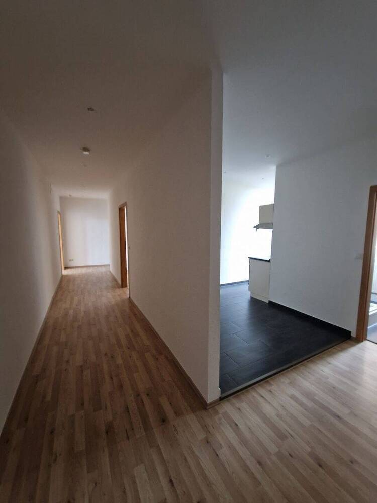 MB 01.09.25, MM an CS 14.08.25, Große WG-Wohnung in der Neustadt - nahe Technischer Universität!