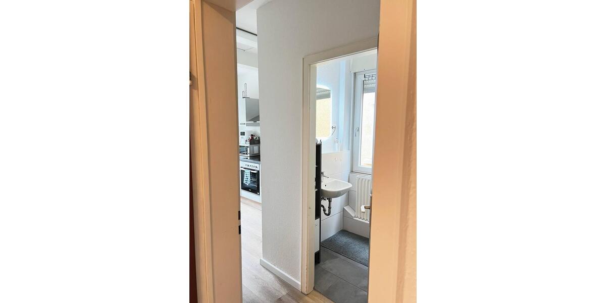 Etagenwohnung Pfullingen - 3 Zimmer, 70 m&sup2;, 920&euro; | Angebot:26589589