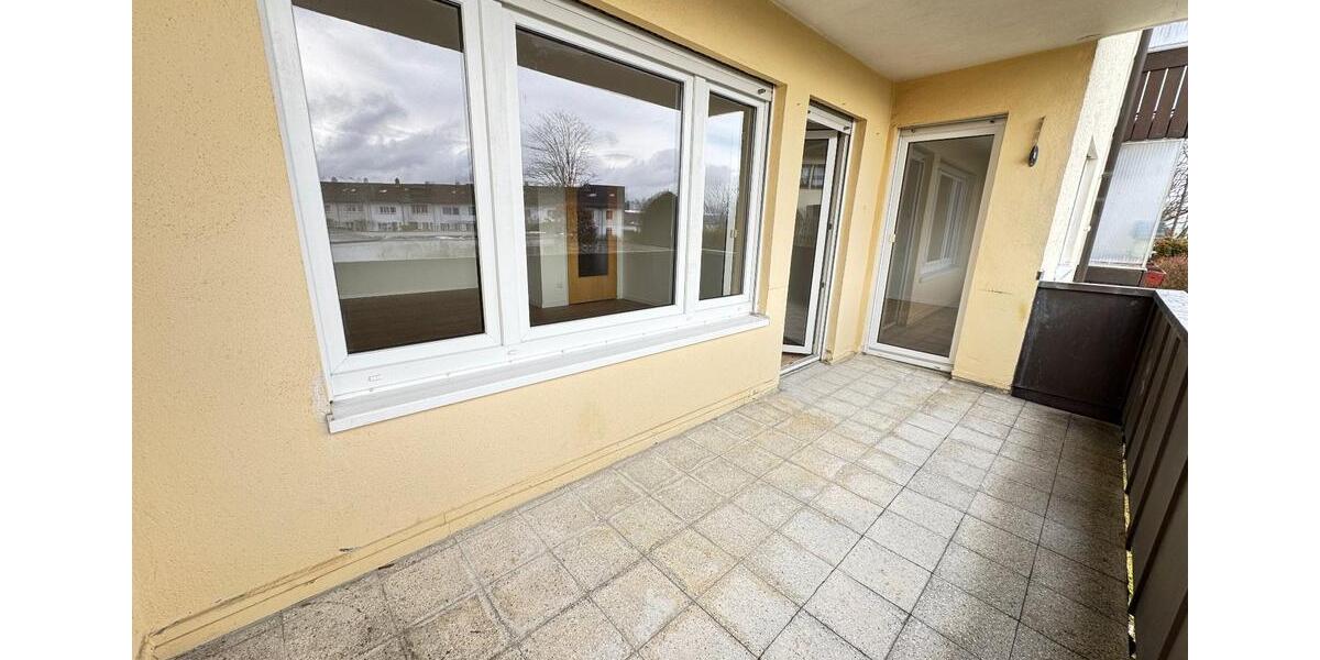 Erdgeschoßwohnung Villingen-Schwenningen Schwenningen - 3.5 Zimmer, 80 m&sup2;, 800&euro; | Angebot:24674114