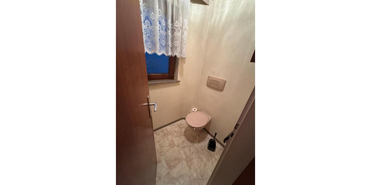 Etagenwohnung Gaildorf - 3 Zimmer, 87 m&sup2;, 800&euro; | Angebot:24886408