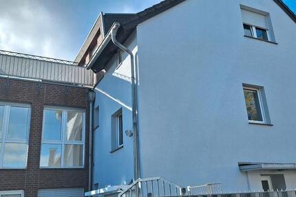 Wohnung in Hilfarth zimmer