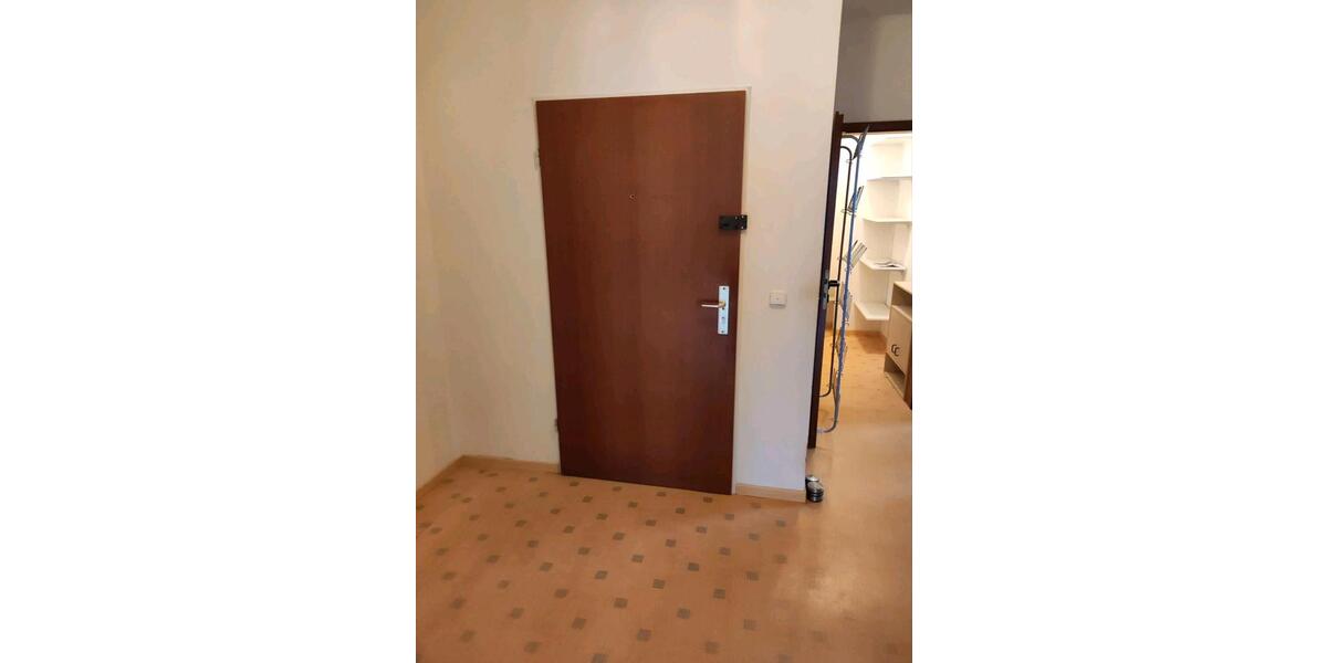 Etagenwohnung Tann - 2 Zimmer, 60 m&sup2;, 800&euro; | Angebot:24884525