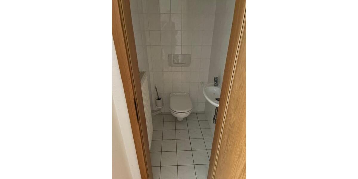 Dachgeschoßwohnung Schönebeck (Elbe) - 4 Zimmer, 83 m&sup2;, 558&euro; | Angebot:22444419