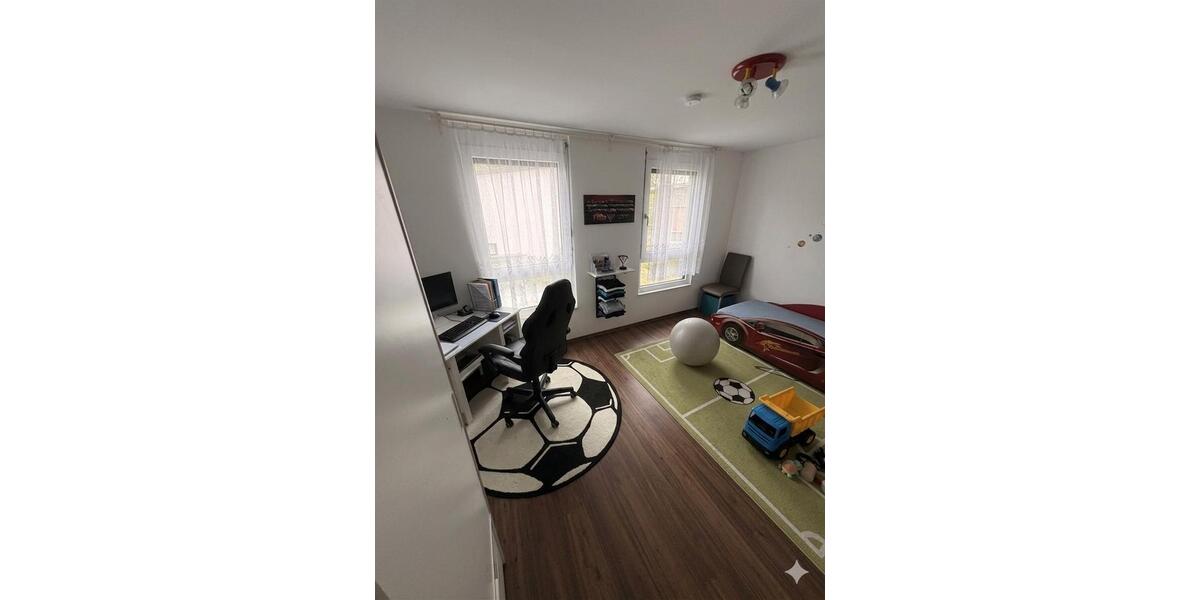 Reihenhaus Kaltenkirchen - 5 Zimmer, 141 m&sup2;, 1.890&euro; | Angebot:26458909
