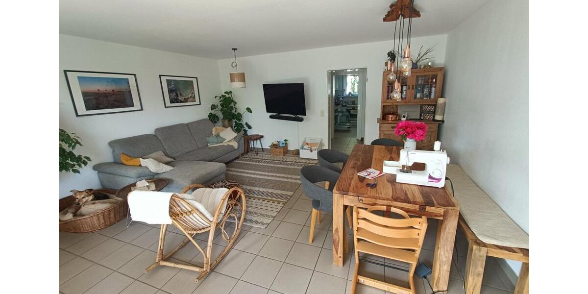 ZWISCHENMIETE – ab Apr 26 - Möblierte 4ZiWhg Ortsgrenze Stuttgart 4 zimmer