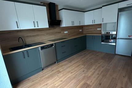 Wohnung Eschwege - 2 Zimmer, 95 m&sup2;, 840&euro; | Angebot:24877273