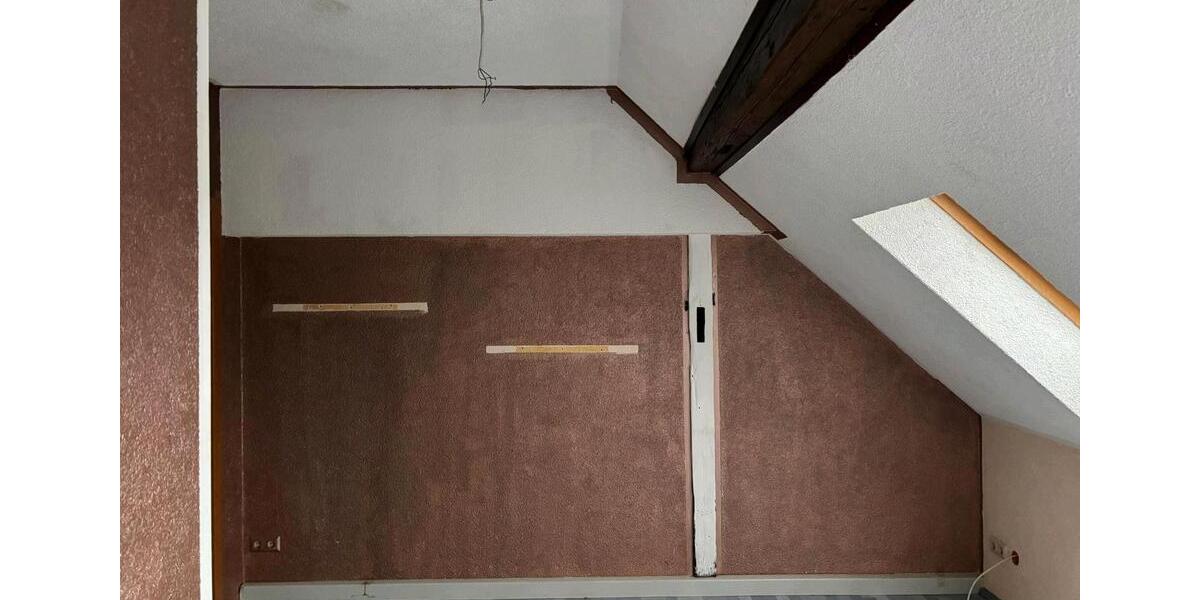 Dachgeschoßwohnung Staßfurt - 2 Zimmer, 47 m&sup2;, 370&euro; | Angebot:25257088