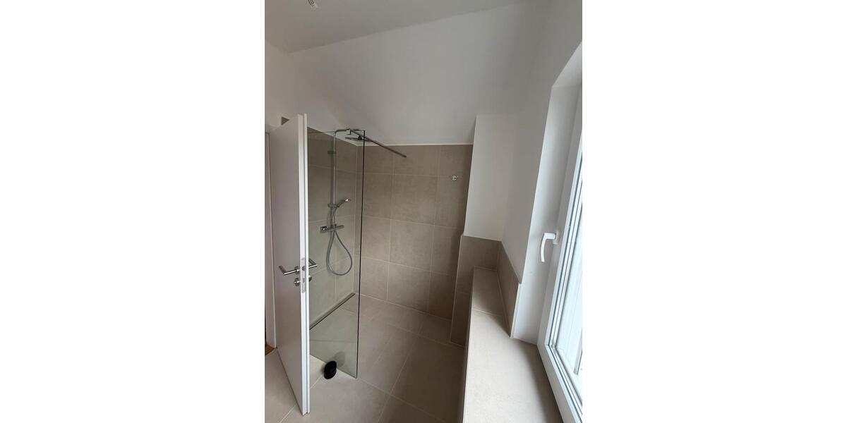 Doppelhaushälfte München Pasing-Obermenzing - 5 Zimmer, 110 m&sup2;, 2.838&euro; | Angebot:25841117