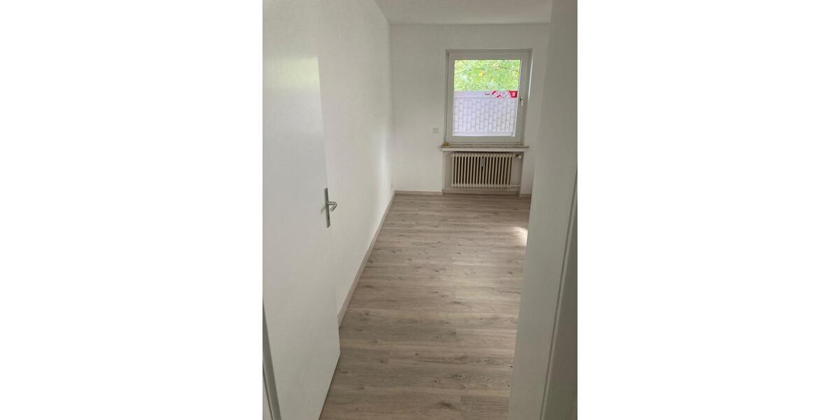 Etagenwohnung Wuppertal Gemarkung Barmen - 3 Zimmer, 78 m&sup2;, 899&euro; | Angebot:26606878