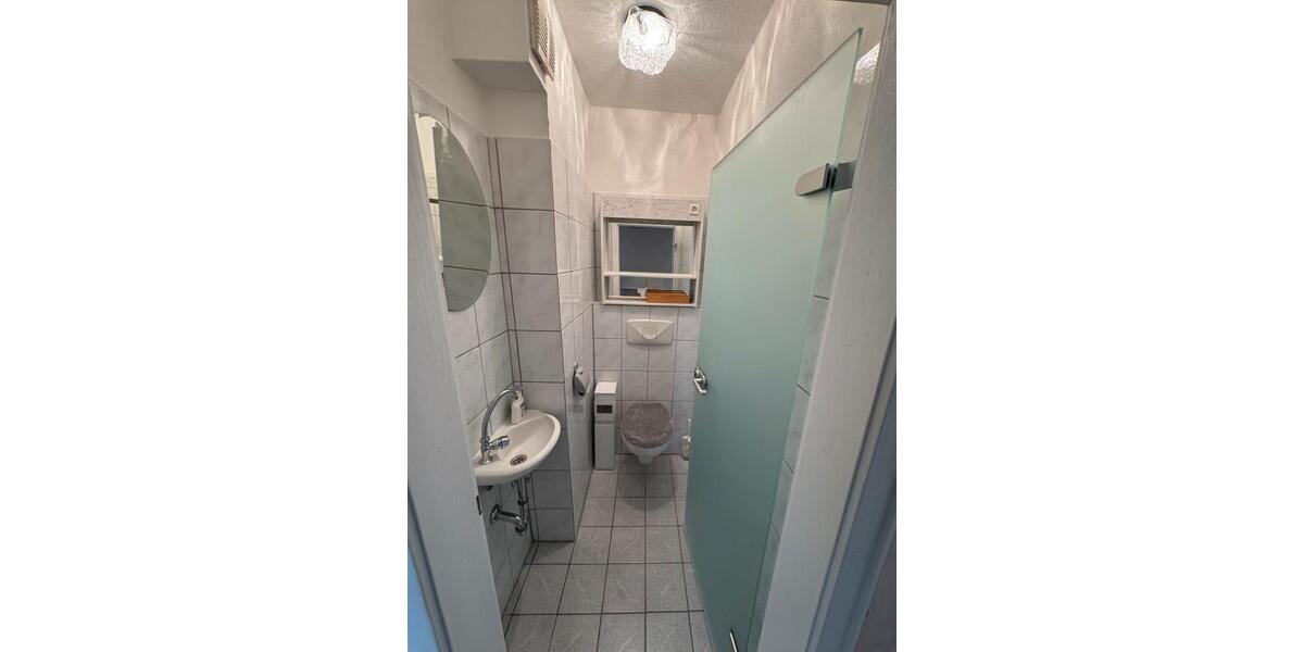 Etagenwohnung Leverkusen Schlebusch - 3 Zimmer, 79 m&sup2;, 850&euro; | Angebot:25127450