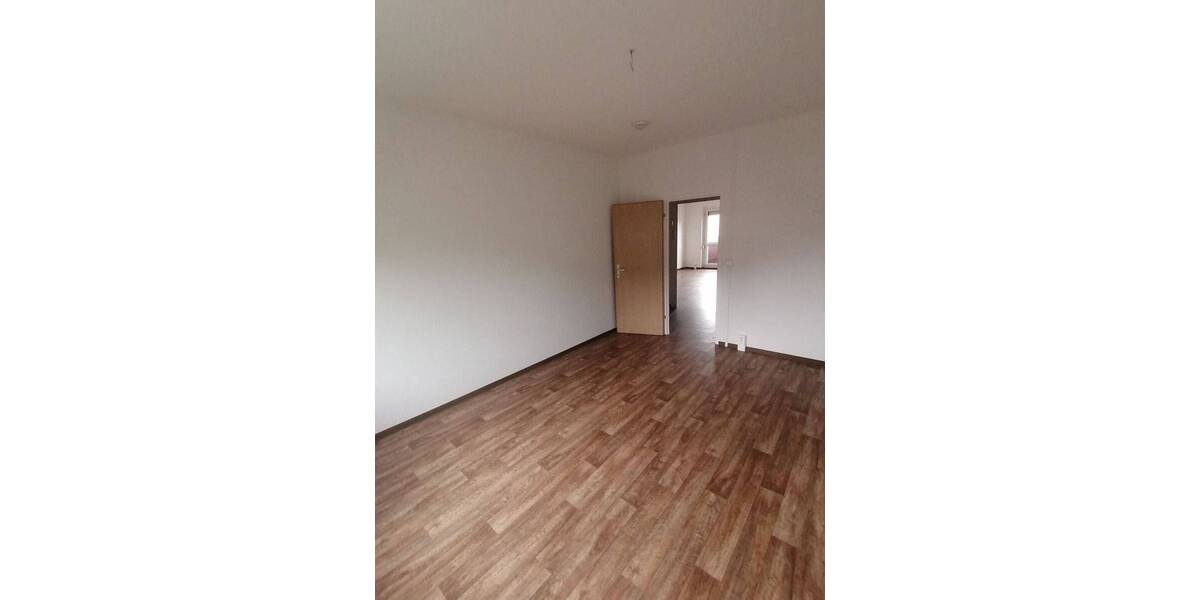 Etagenwohnung Löbau - 2 Zimmer, 56 m&sup2;, 340&euro; | Angebot:22720543