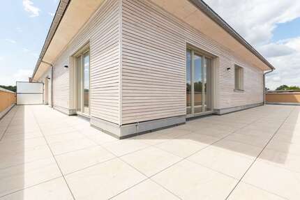 Wohnung zum Mieten in Schkeuditz 1.782,95 € 137.15 m²