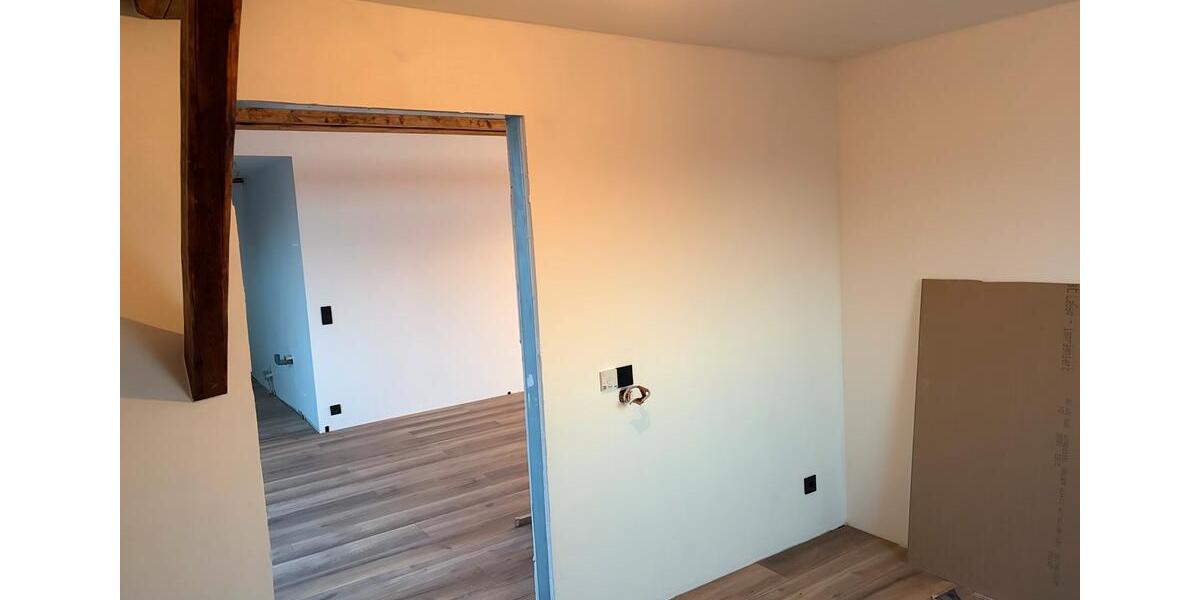 Dachgeschoßwohnung Baesweiler - 3 Zimmer, 85 m&sup2;, 1.200&euro; | Angebot:26627126