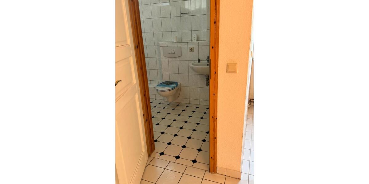 Erdgeschoßwohnung Jessen (Elster) - 3 Zimmer, 66 m&sup2;, 330&euro; | Angebot:25942646