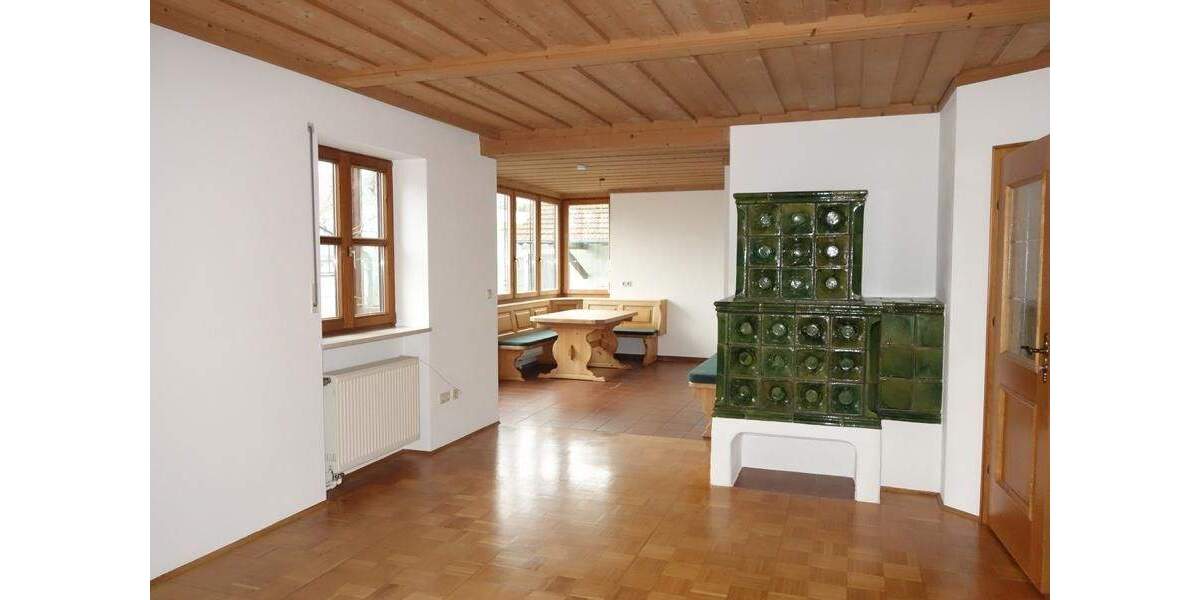 Doppelhaushälfte Laberweinting - 4 Zimmer, 163 m&sup2;, 1.000&euro; | Angebot:24529531