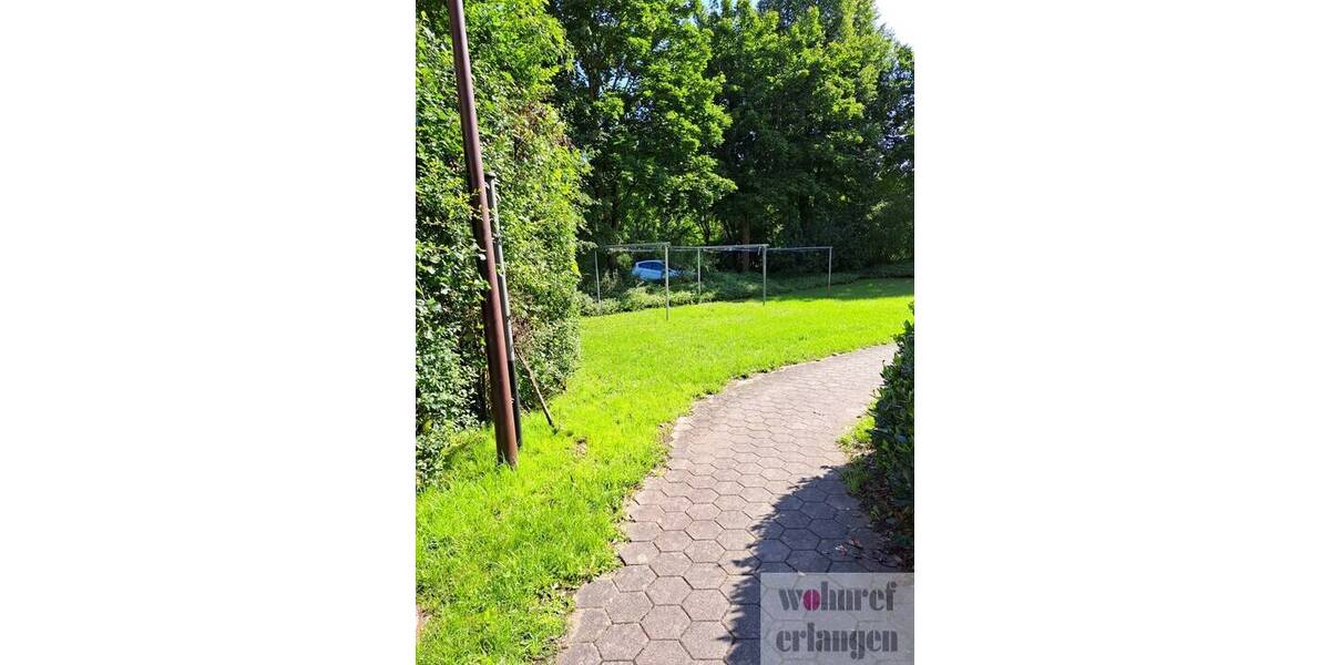 Etagenwohnung Buckenhof - 4 Zimmer, 93 m&sup2;, 1.250&euro; | Angebot:25731156