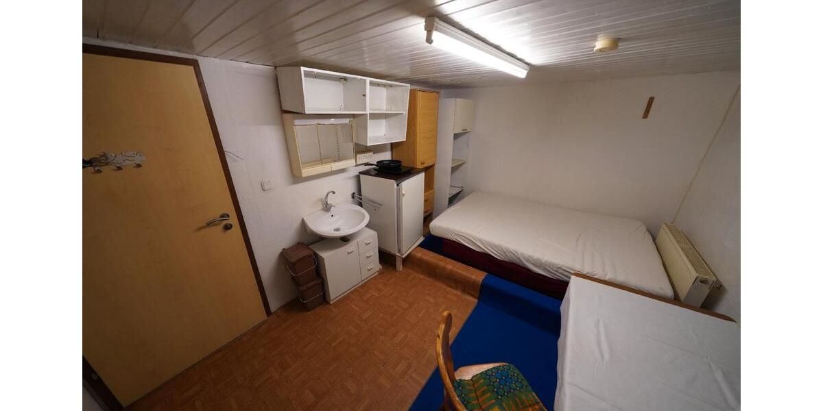 Wohnen auf Zeit Parkstetten - 1 Zimmer, 13 m&sup2;, 300&euro; | Angebot:26701600