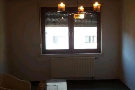Wohnung Neuhaus am Rennweg - 4 Zimmer, 100 m&sup2;, 800&euro; | Angebot:26289122