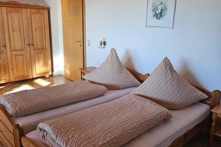 Wohnen auf Zeit Deggendorf - 5 Zimmer, 20 m&sup2;, 25&euro; | Angebot:24891439