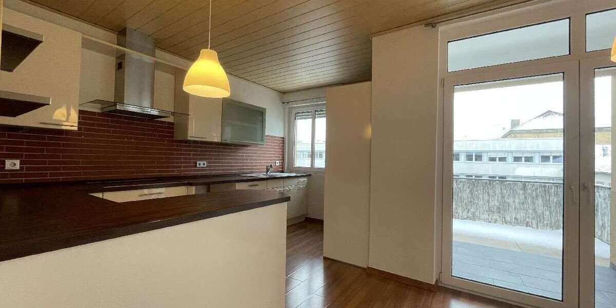 Wohnung zum Mieten in Landau 1.300 € 123 m² 4 zimmer
