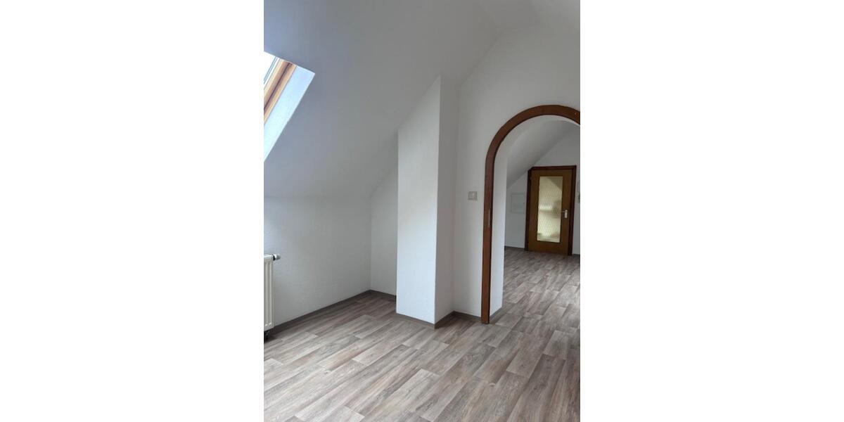 Dachgeschoßwohnung Bad Staffelstein - 2 Zimmer, 50 m&sup2;, 400&euro; | Angebot:25658998