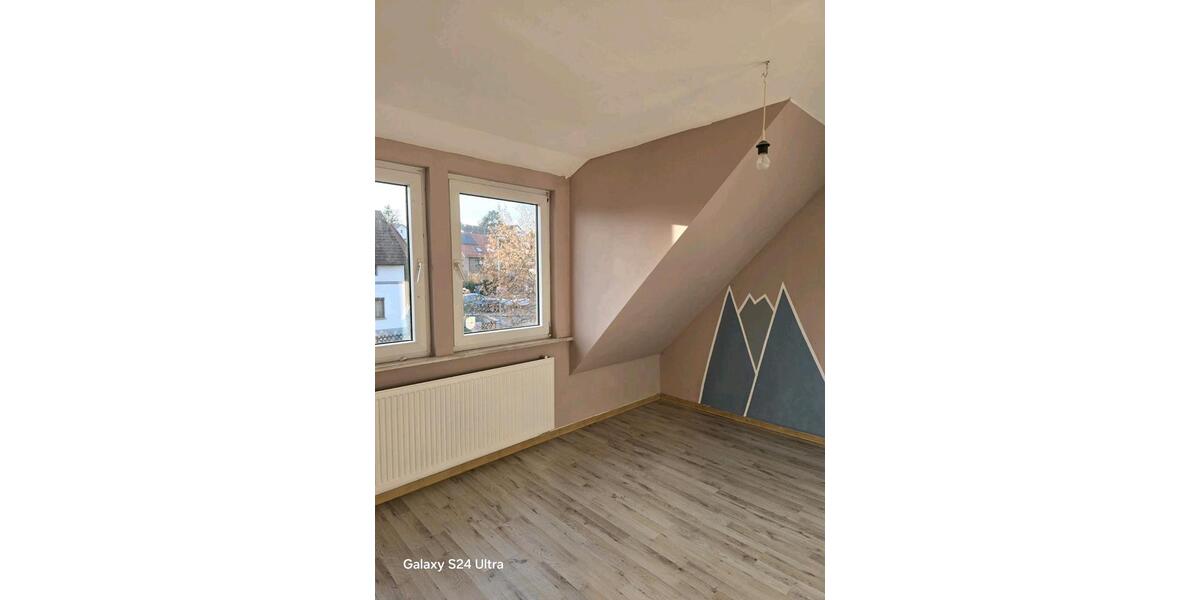 Reihenhaus Bad Sachsa - 7 Zimmer, 150 m&sup2;, 920&euro; | Angebot:24962945