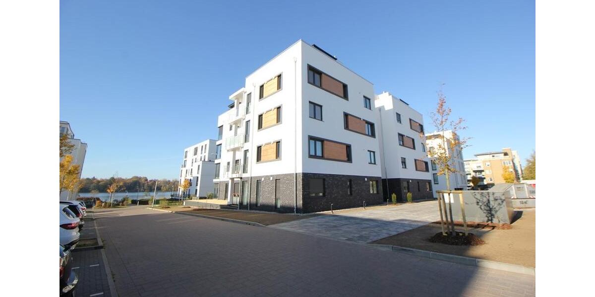 Erdgeschoßwohnung Schwerin Altstadt - 3 Zimmer, 110 m&sup2;, 1.650&euro; | Angebot:24495567