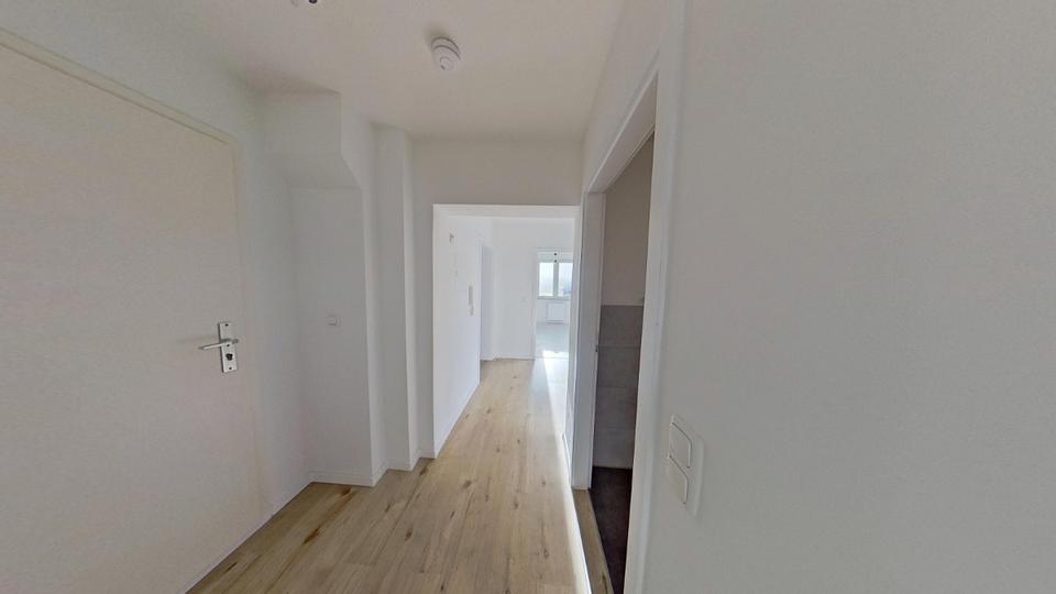 Etagenwohnung Köthen (Anhalt) - 2 Zimmer, 76 m&sup2;, 450&euro; | Angebot:25043846