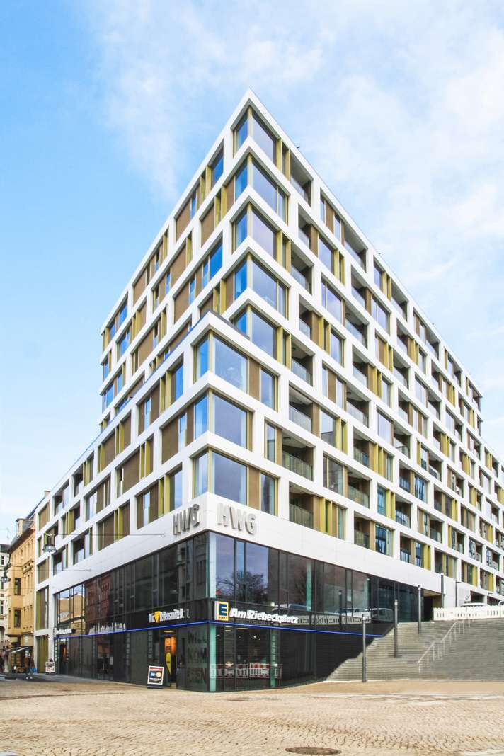 Wohnung zum Mieten in Halle 1.130,95 € 108.3 m² 3 zimmer