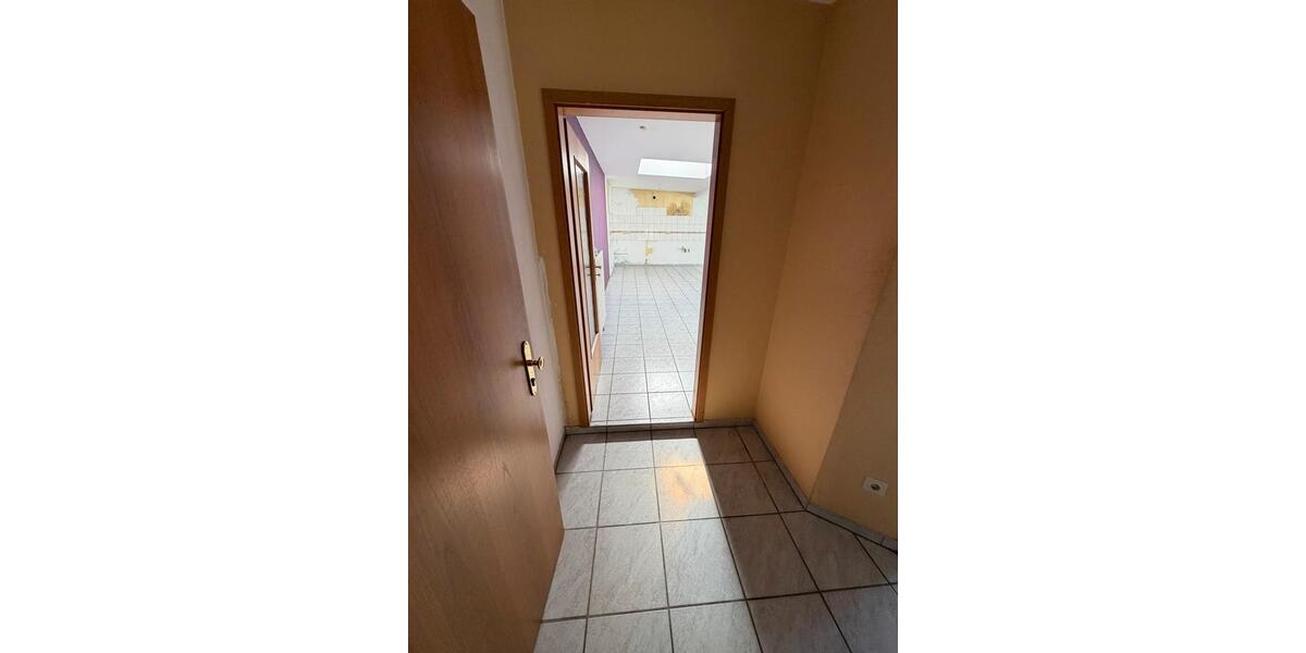 Etagenwohnung Gelsenkirchen Gelsenkirchen-Mitte - 4 Zimmer, 100 m&sup2;, 1.180&euro; | Angebot:26626170
