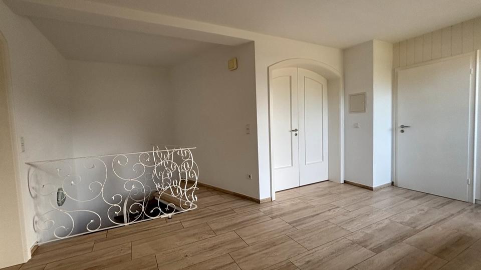 Maisonettenwohnung Warstein - 5 Zimmer, 145 m&sup2;, 1.100&euro; | Angebot:26700880