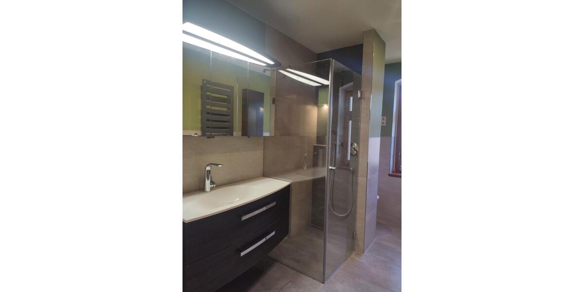 4-Zi.-Mietwohnung Balkon, Einbauküche & Elbblick (1. OG) - Meißen rechts der Elbe-MW4a0601 4 zimmer