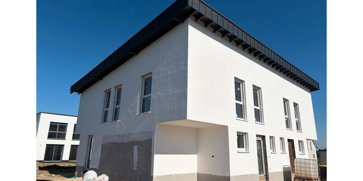 Doppelhaushälfte Zülpich - 4 Zimmer, 150 m&sup2;, 2.000&euro; | Angebot:26268359