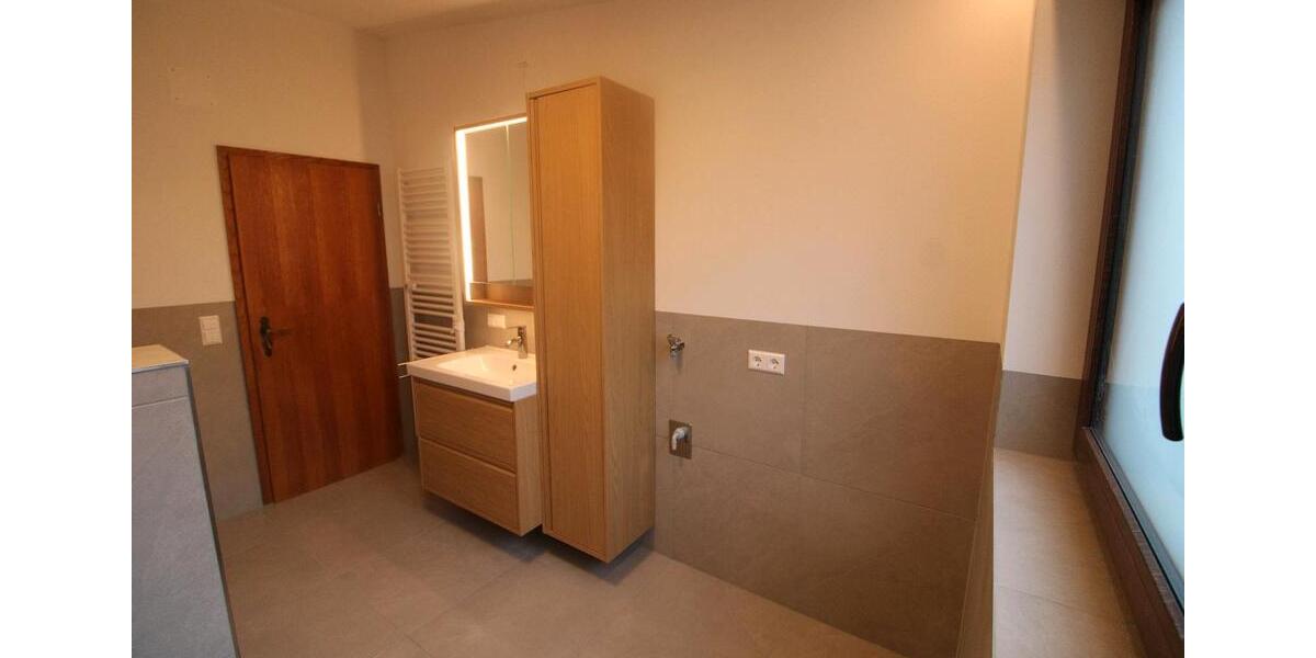 Dachgeschoßwohnung Igersheim - 3.5 Zimmer, 113 m&sup2;, 1.130&euro; | Angebot:24870124