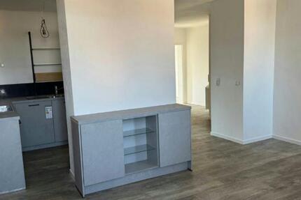 Wohnung Ansbach - 3 Zimmer, 75 m&sup2;, 920&euro; | Angebot:26489959