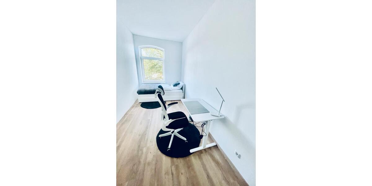 Wohnen auf Zeit Hannover Herrenhausen-Stöcken - 1 Zimmer, 14 m&sup2;, 290&euro; | Angebot:26642662