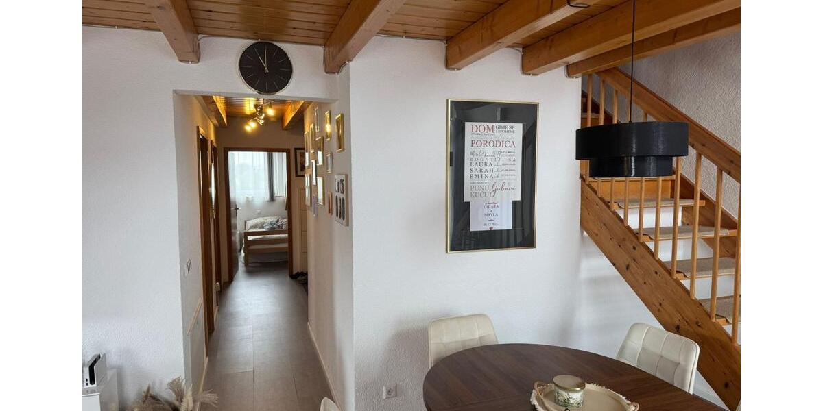 Maisonettenwohnung Neresheim - 4 Zimmer, 85 m&sup2;, 990&euro; | Angebot:25047577