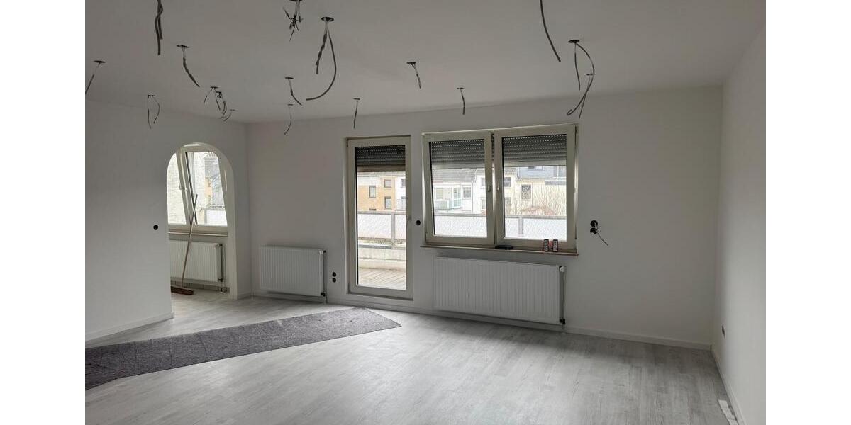 Dachgeschoßwohnung Siegburg - 2 Zimmer, 84 m&sup2;, 1.120&euro; | Angebot:26626435