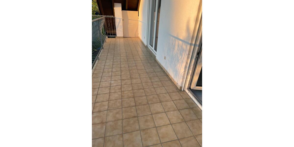 Dachgeschoßwohnung Pohlheim - 2 Zimmer, 62 m&sup2;, 550&euro; | Angebot:26260753