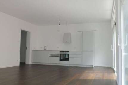 Wohnung Berlin Friedrichshain - 3 Zimmer, 107 m&sup2;, 2.029&euro; | Angebot:27030278
