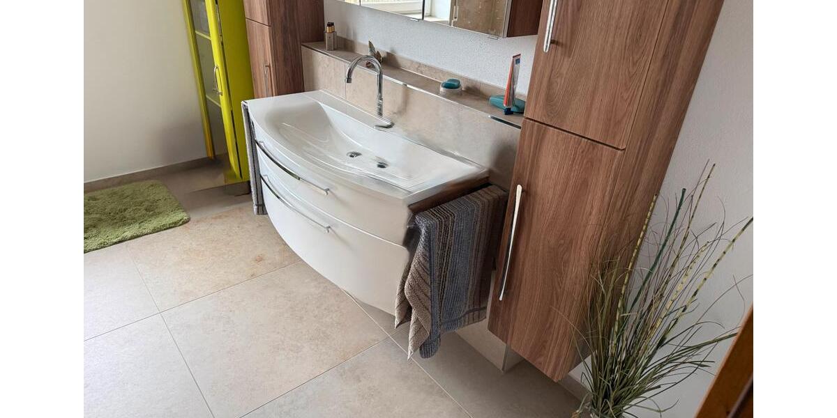 Erdgeschoßwohnung Pilsting - 3 Zimmer, 95 m&sup2;, 740&euro; | Angebot:26033518